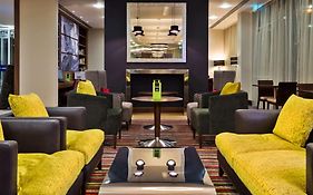 Hampton By Hilton Luton Airport